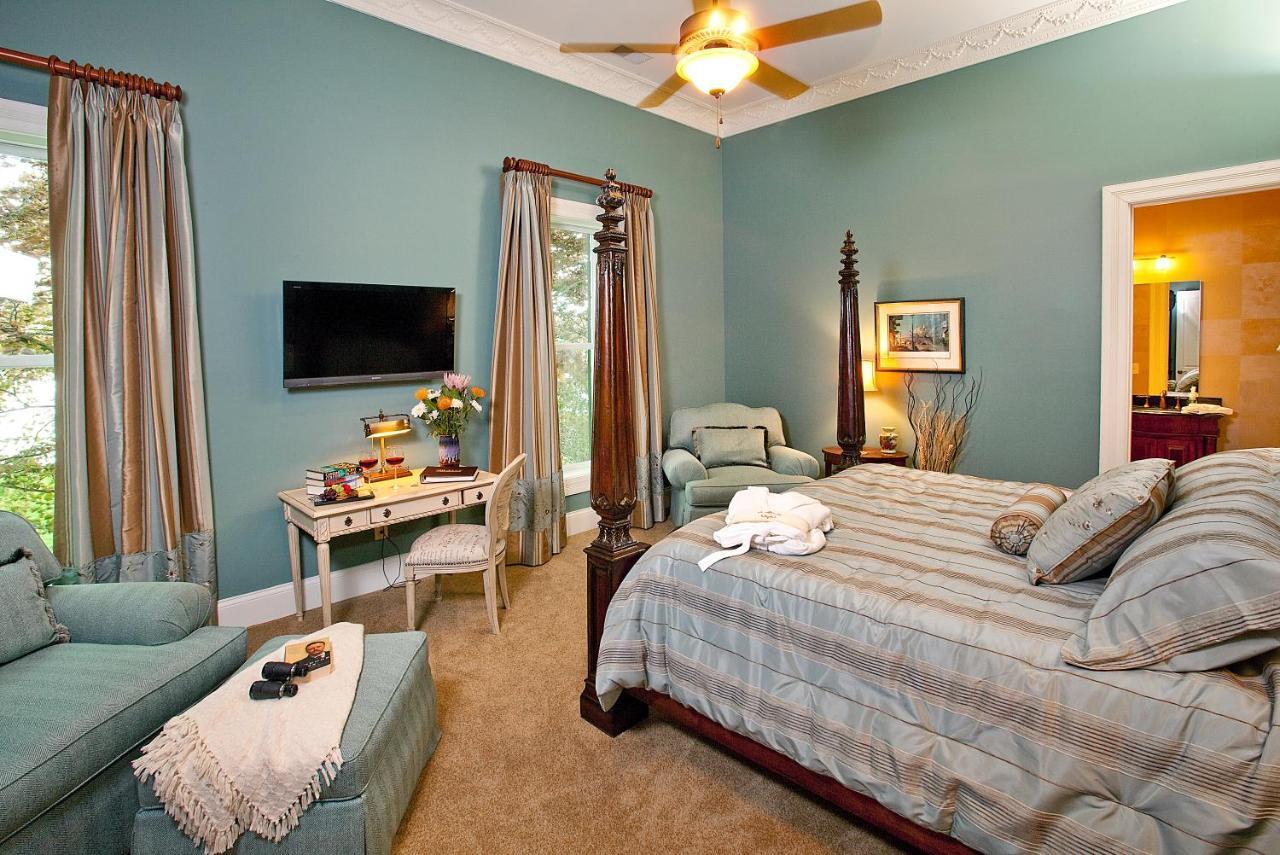Riverside Inn Bed And Breakfast Warsaw ภายนอก รูปภาพ