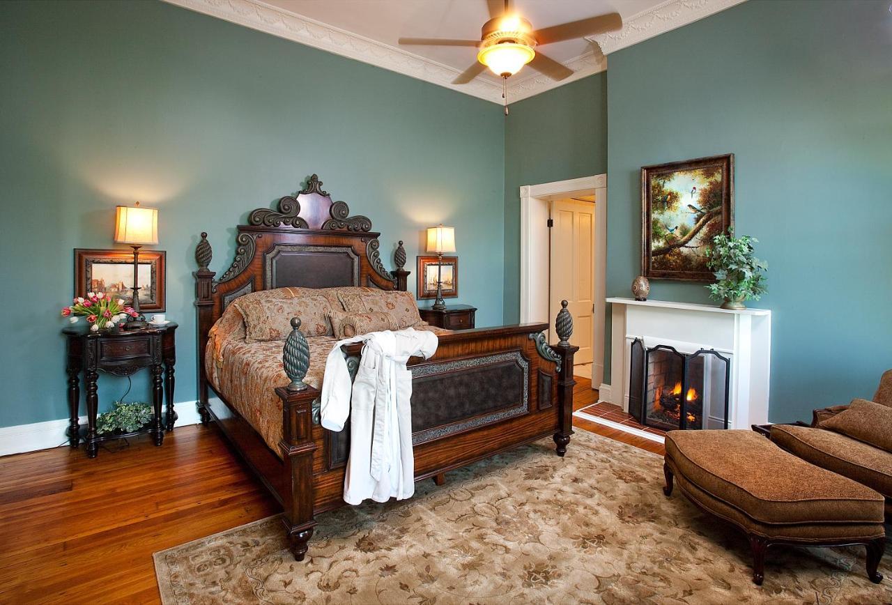 Riverside Inn Bed And Breakfast Warsaw ภายนอก รูปภาพ