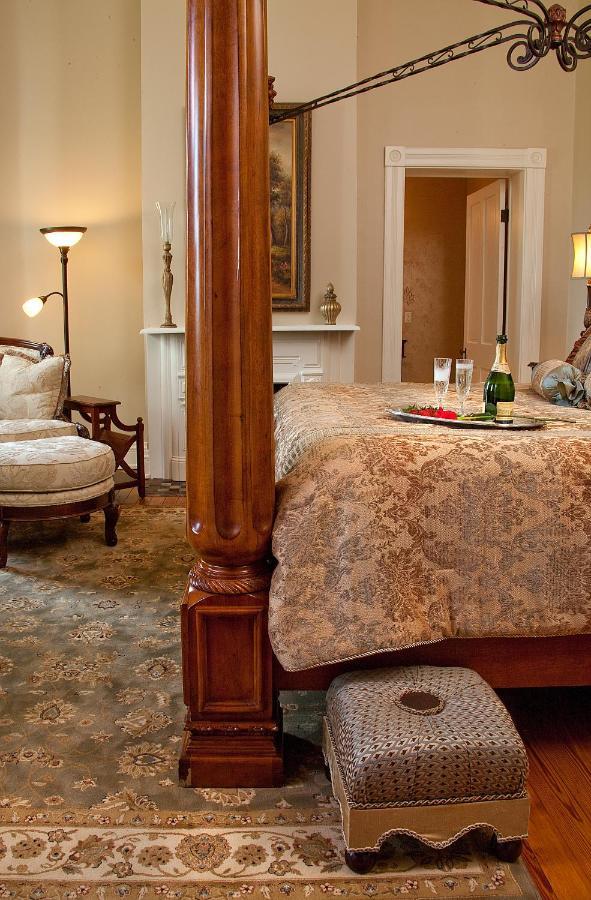 Riverside Inn Bed And Breakfast Warsaw ภายนอก รูปภาพ